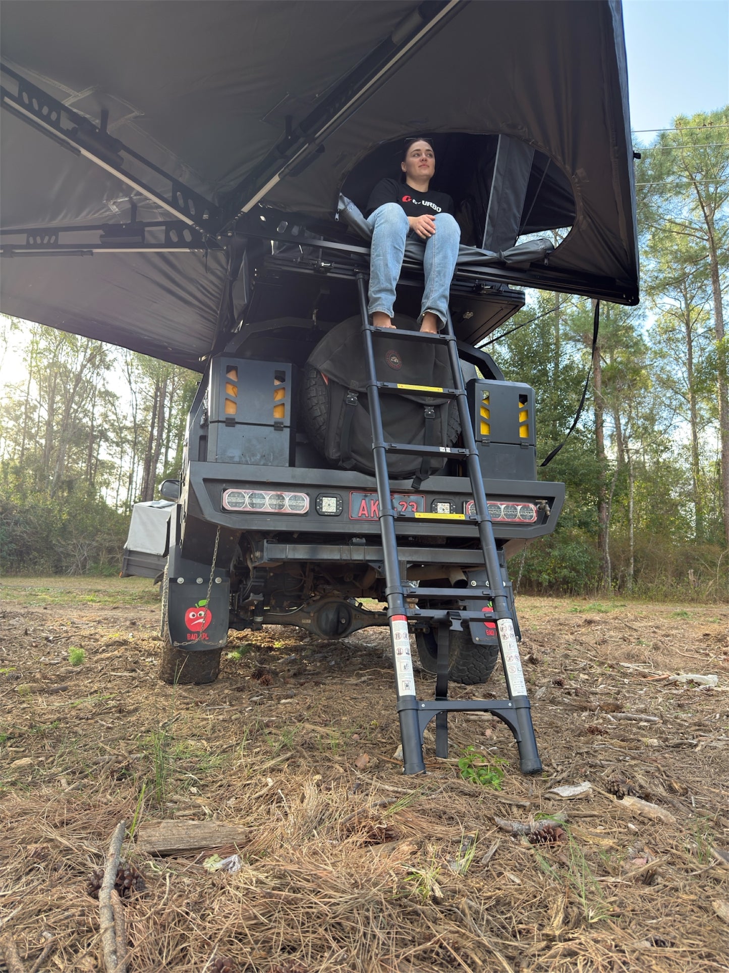 270 Degree Deluxe Awning