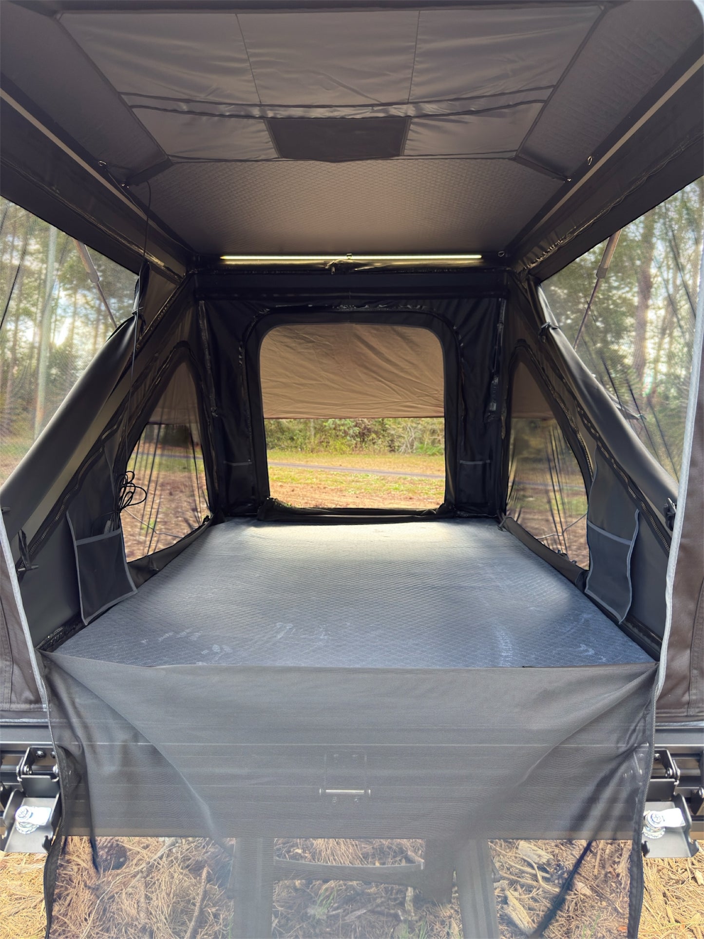 1.3 Horizon Pro Roof Top Tent