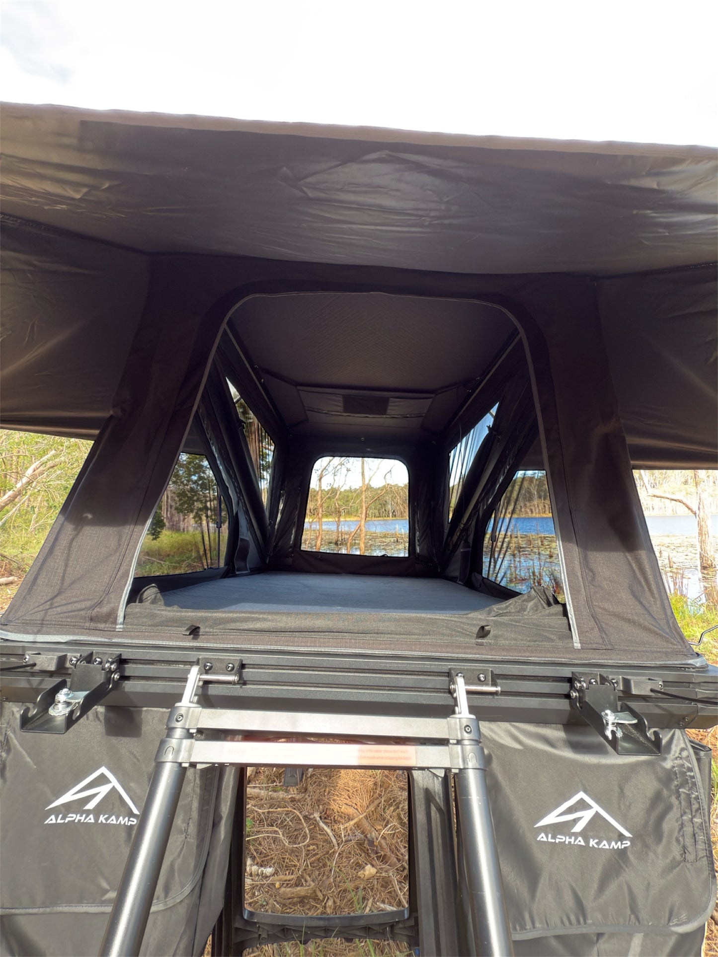 1.3 Horizon Pro Roof Top Tent