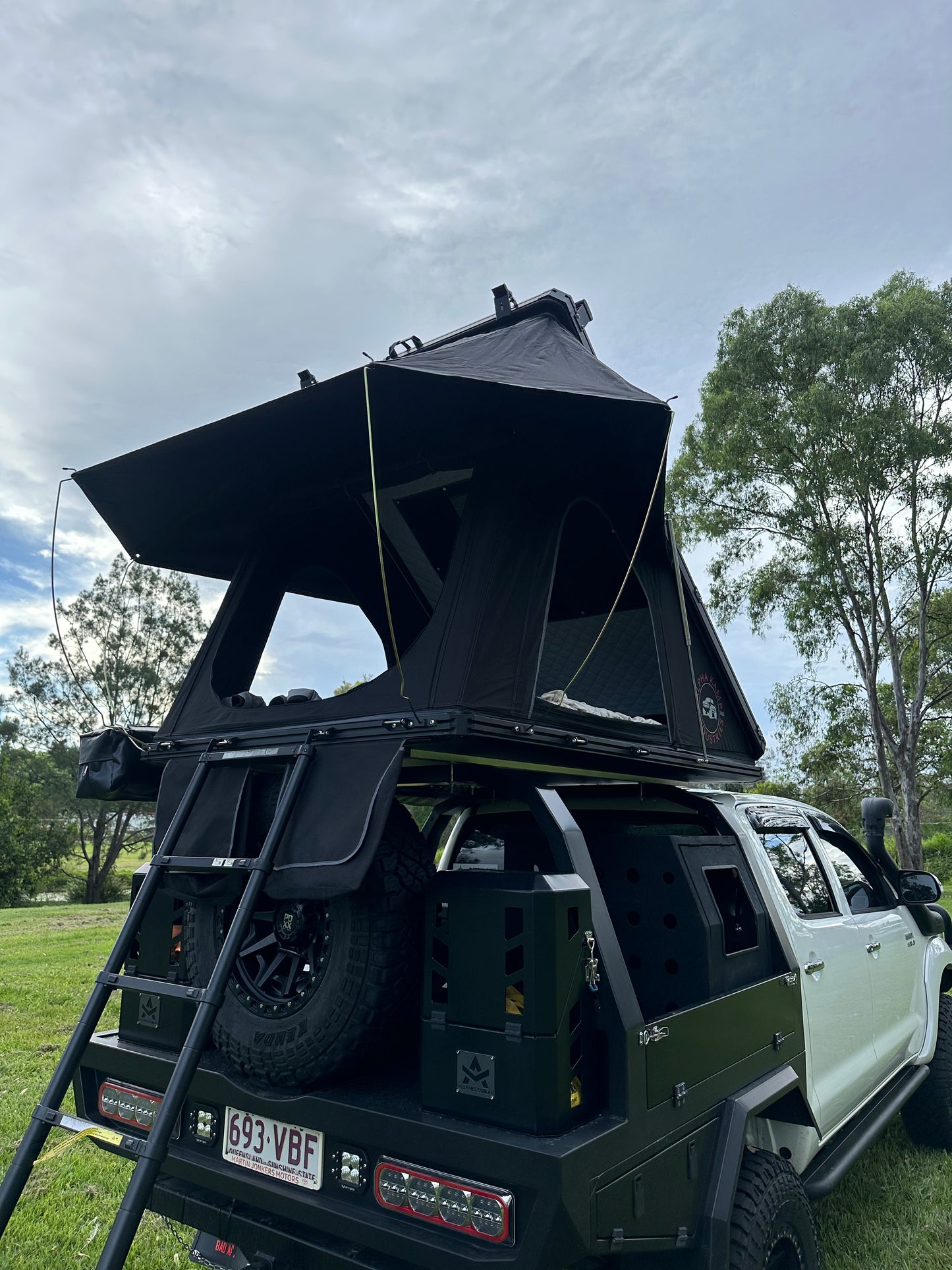 1.3 Slimline Pro Roof Top Tent