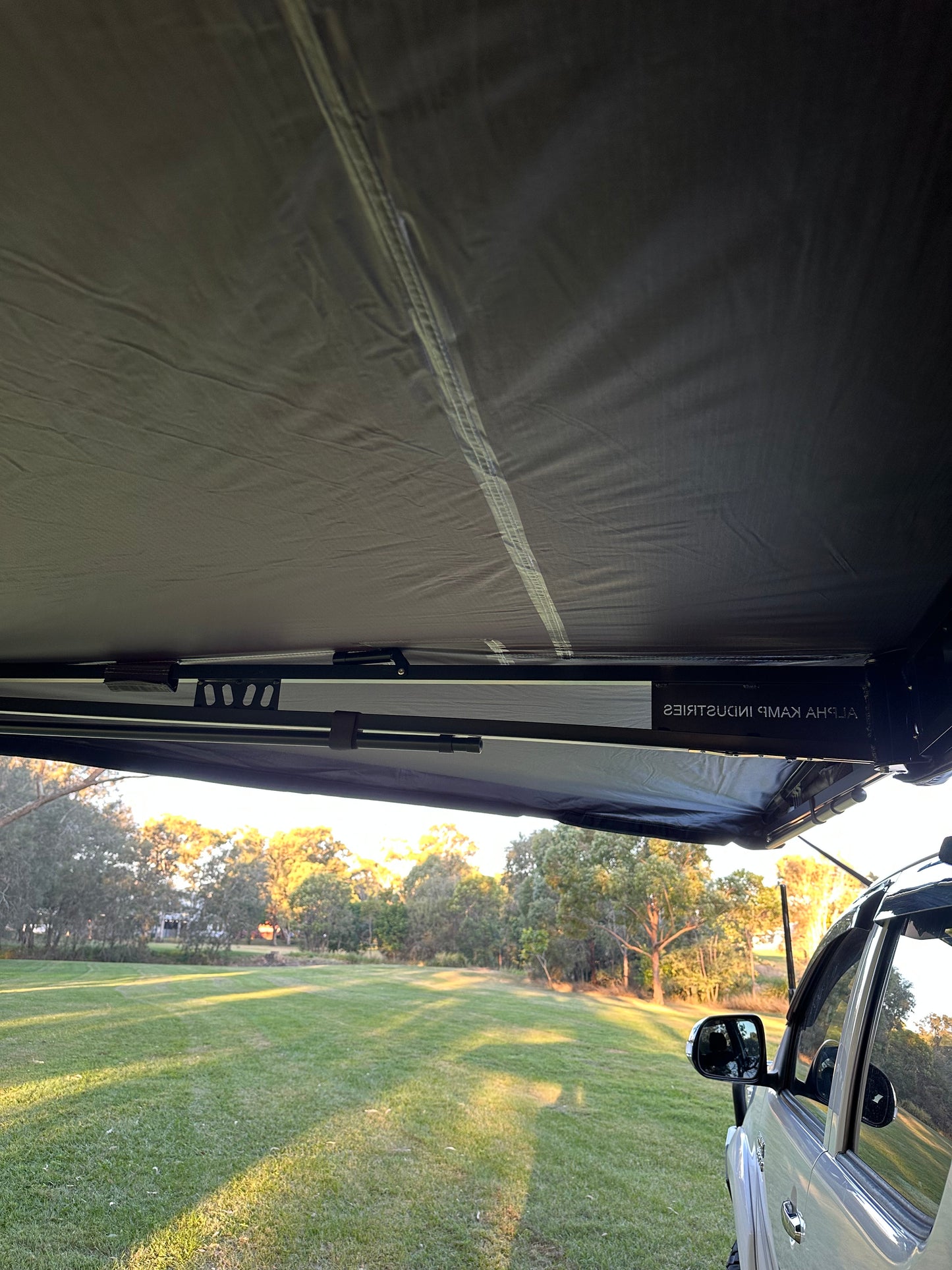 180 Degree Deluxe Awning
