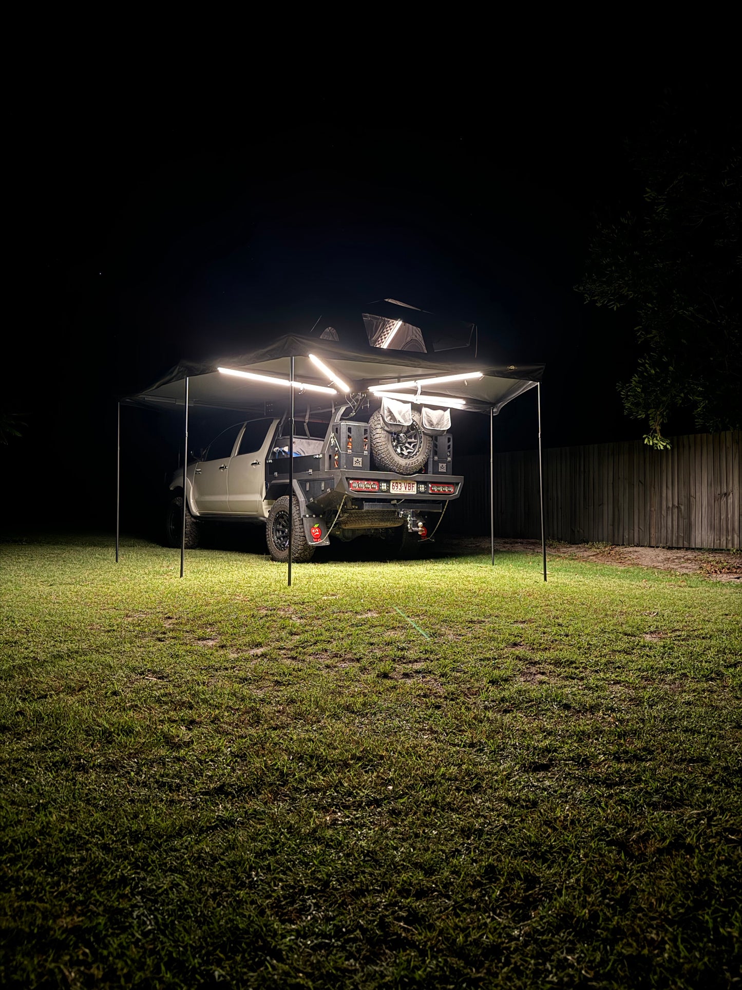 270 Degree Deluxe Awning