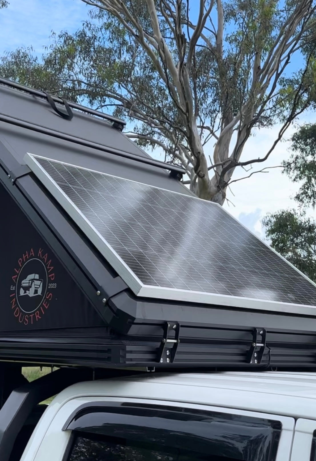 1.3 Slimline Pro Roof Top Tent